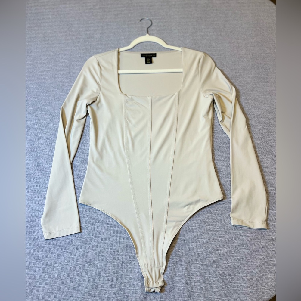 House of Harlow 1960 Cream Bodysuit Size Large
